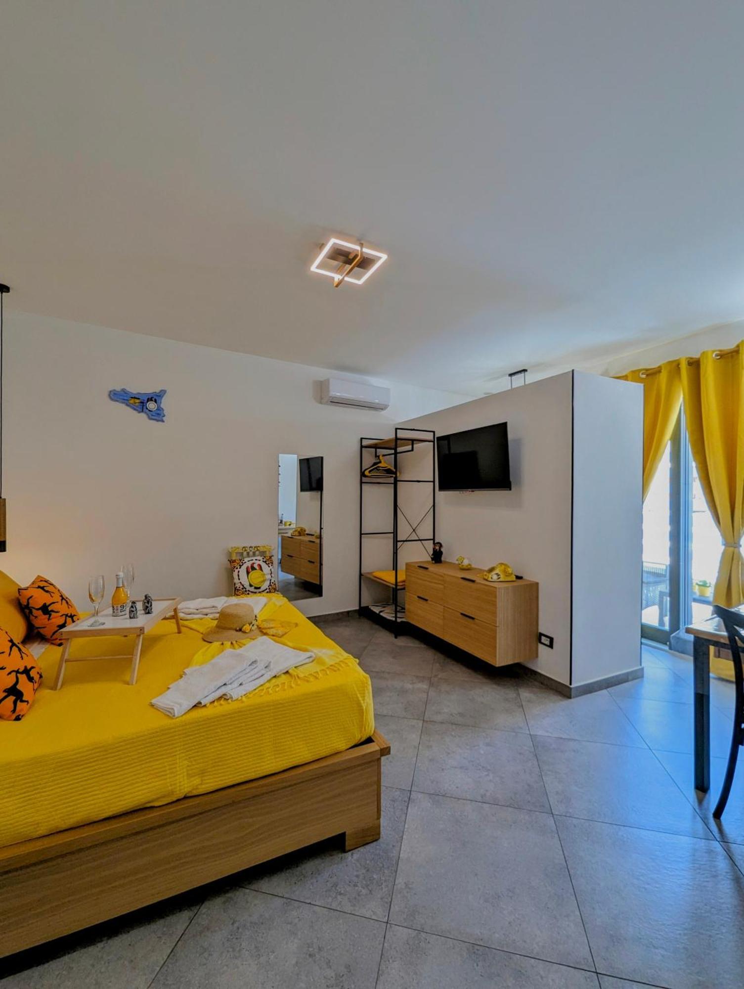 Ferienwohnung I Colori Della Sicilia Cinisi Exterior foto